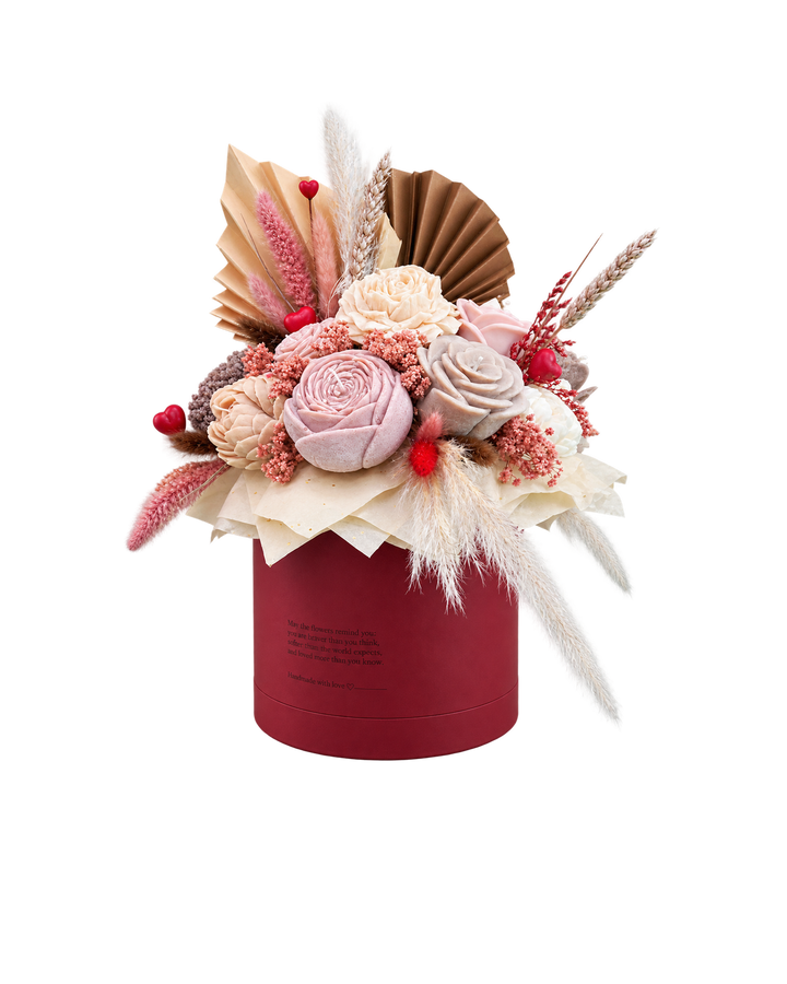 Translation missing: fr.Coffret fleuri — Bordeaux — bouquet de fleurs de cire dans un coffret bordeaux, bougie artisanale Loredana Candles